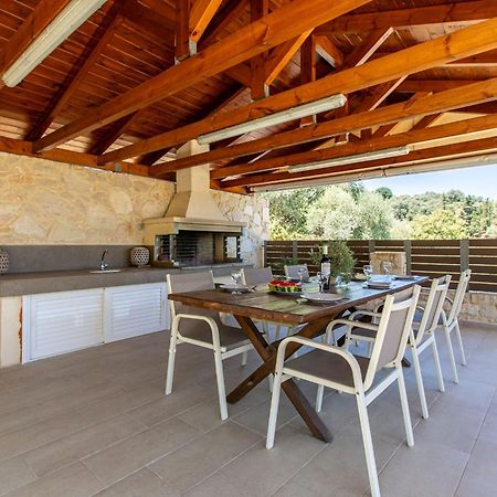 Villa Neaira Vatolakkos  Экстерьер фото