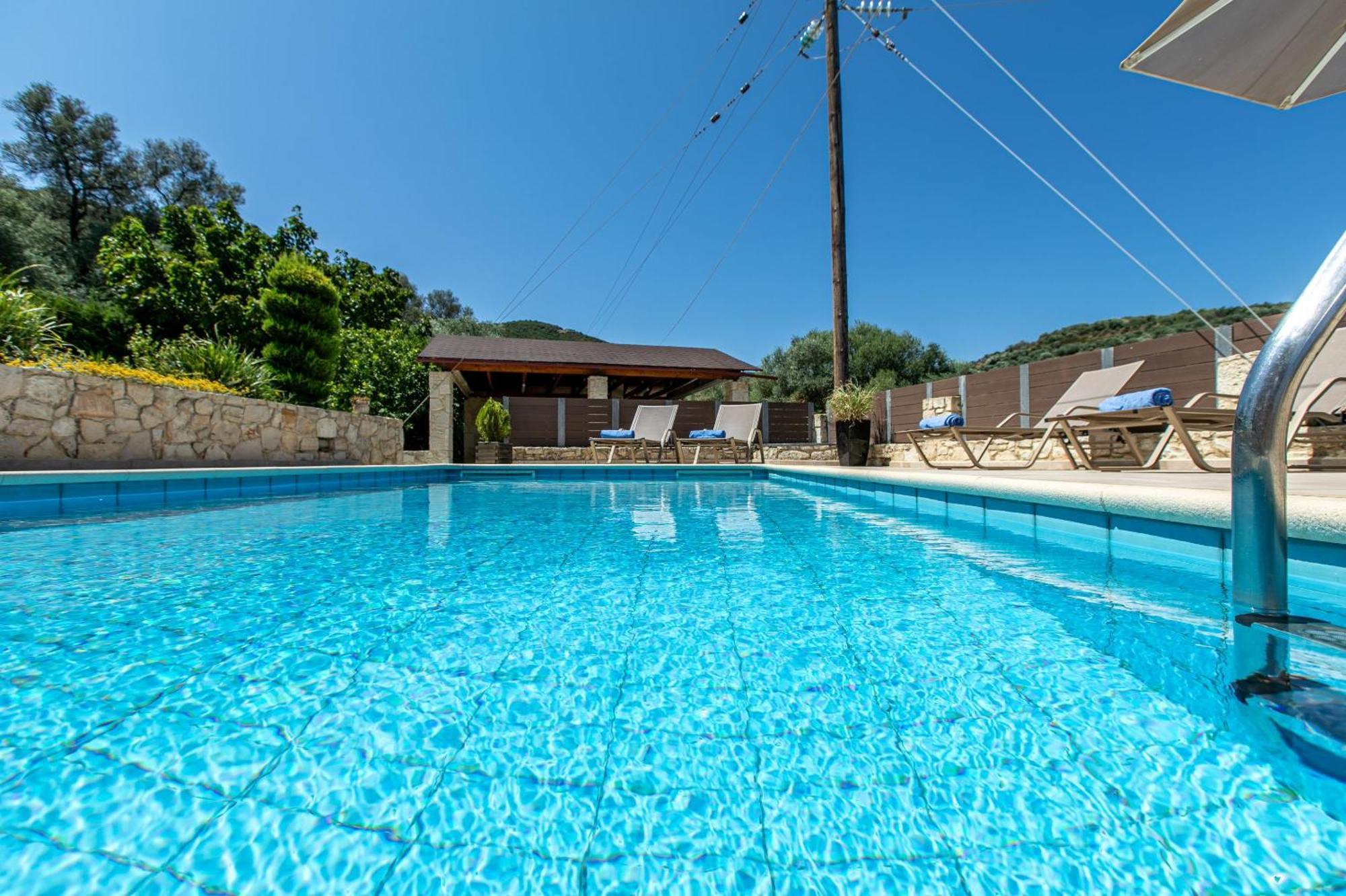 Villa Neaira Vatolakkos  Экстерьер фото