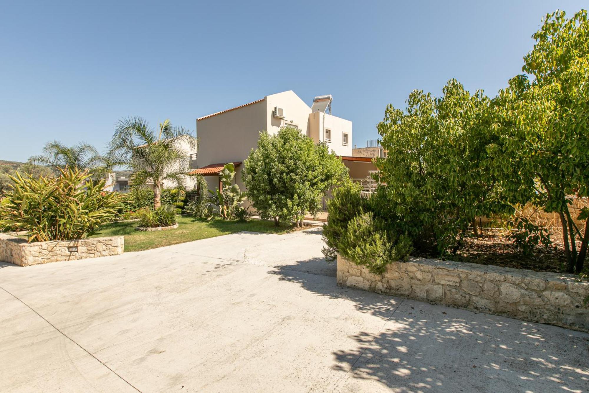 Villa Neaira Vatolakkos  Экстерьер фото