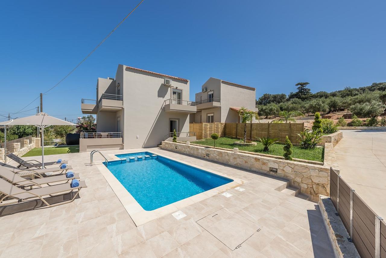 Villa Neaira Vatolakkos  Экстерьер фото