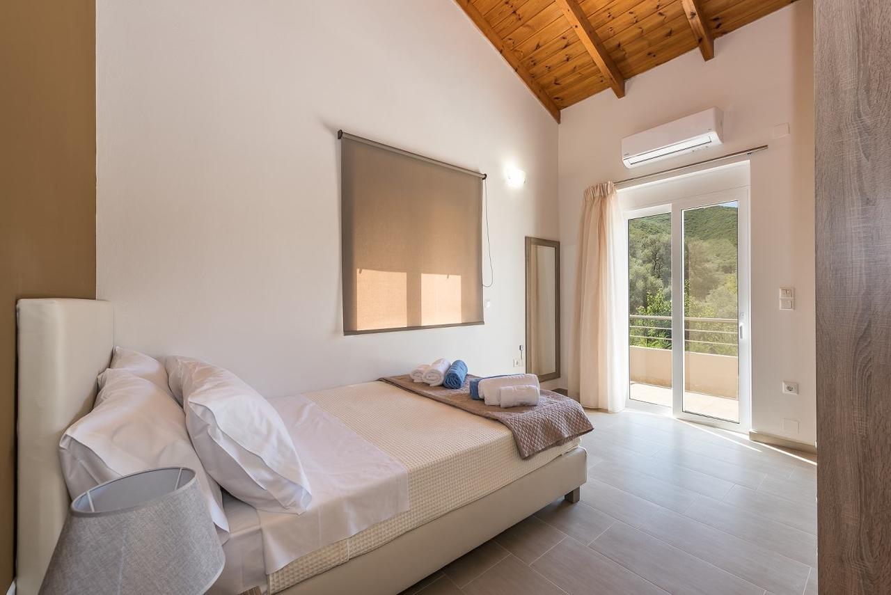 Villa Neaira Vatolakkos  Экстерьер фото