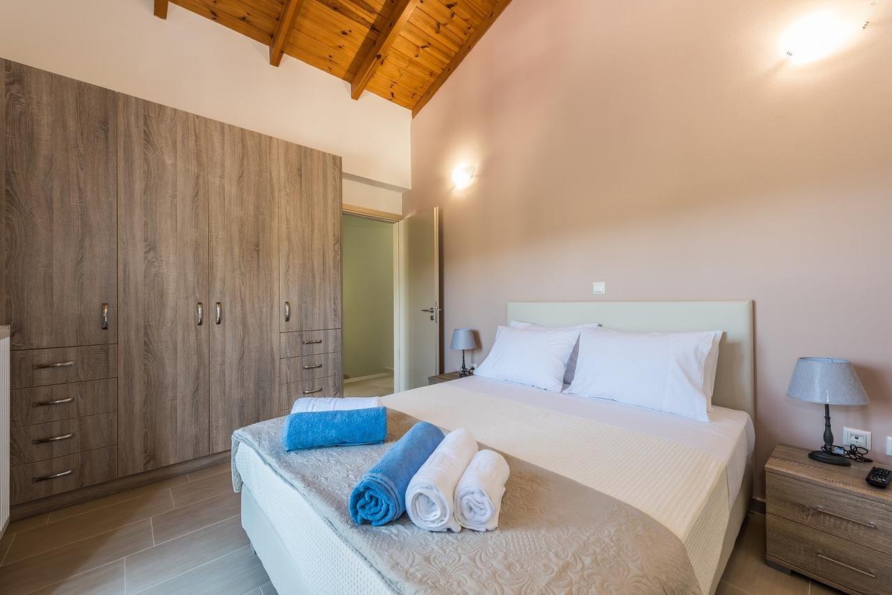 Villa Neaira Vatolakkos  Экстерьер фото